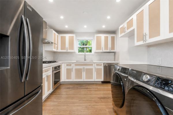Oceanside Isle Of Normandy, 1324 Normandy Dr, Miami Beach, Florida 33141, image 3