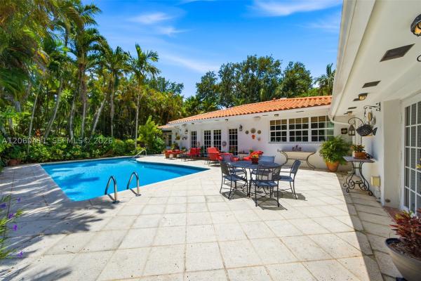 Granada, 2301 N Greenway Dr, Coral Gables, Florida 33134, image 1