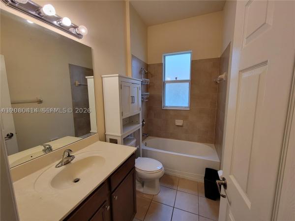 9282 SW 171st Ct, Unincorporated Dade County, Florida 33196, image 3