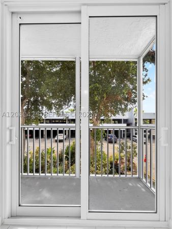 The Greynolds Park Club, 17890 W Dixie Hwy #203, North Miami Beach, Florida 33160, image 3