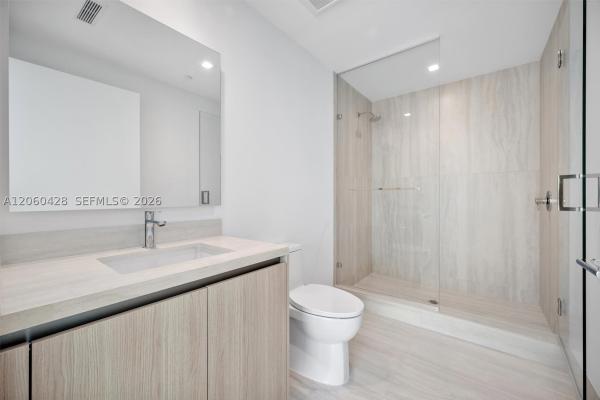 2411 Laguna Cir #306, Miami, Florida 33181, image 2