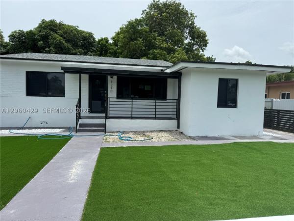 Sunkist Grove, 1210 NW 123rd St, North Miami, Florida 33167, image 2