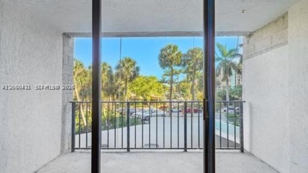 Towers Of Oceanview Point, 200 E Leslie Dr #329, Hallandale Beach, Florida 33009, image 1