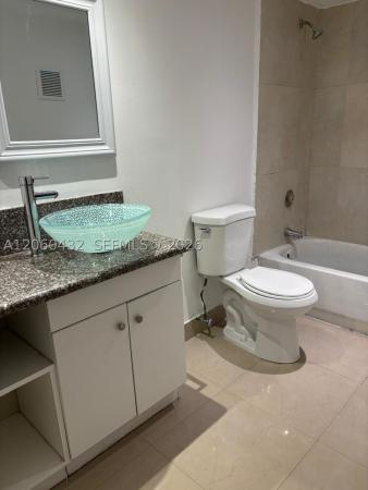 6990 NW 186th St #4-515, Hialeah, Florida 33015, image 2