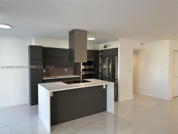 Mystic Pointe Tower 200, 19101 NE 36th Ct #1811, Aventura, Florida 33180, image 3