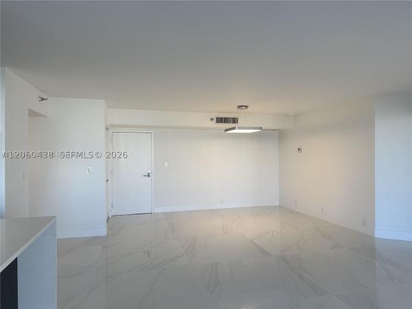 Mystic Pointe Tower 200, 19101 NE 36th Ct #1811, Aventura, Florida 33180, image 1