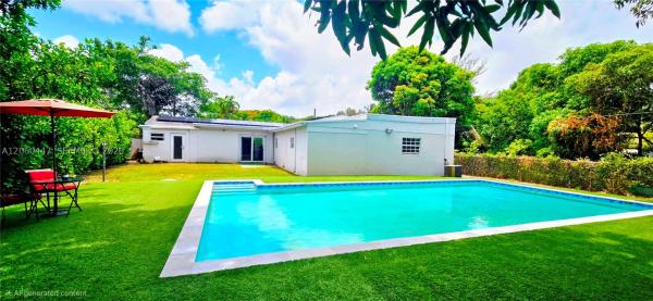 935 NE 149th St, Unincorporated Dade County, Florida 33161, image 1