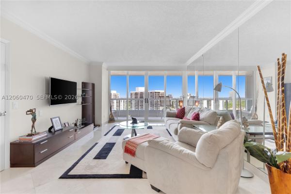South Tower At The Point, 21055 NE 37th Ave #1804, Aventura, Florida 33180, image 3