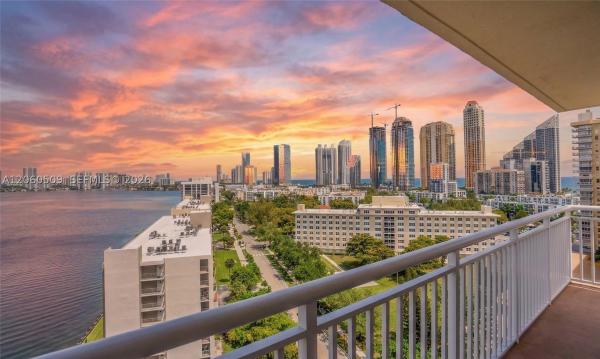 Winston Towers 200, 251 174th St #1517, Sunny Isles Beach, Florida 33160, image 3
