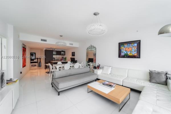 Epic Hotel & Residences, 200 Biscayne Boulevard Way #4006, Miami, Florida 33131, image 2