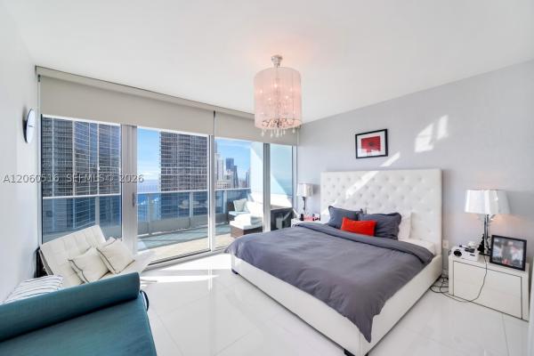 Epic Hotel & Residences, 200 Biscayne Boulevard Way #4006, Miami, Florida 33131, image 1