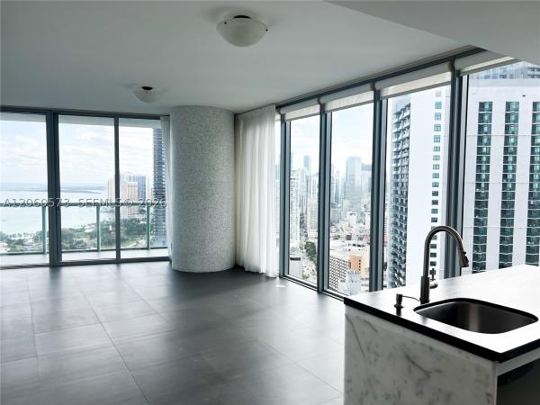 MarinaBlue, 888 Biscayne Blvd #3701, Miami, Florida 33132, image 3