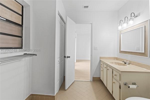 6745 NW 169th St #15F, Hialeah, Florida 33015, image 1
