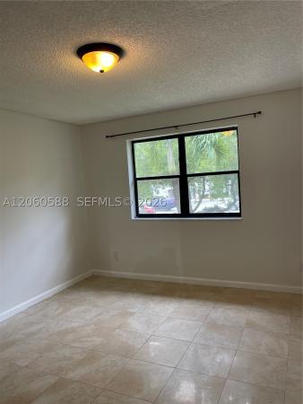 Hollywood Parc, 530 S Park Rd #28-11, Hollywood, Florida 33021, image 2