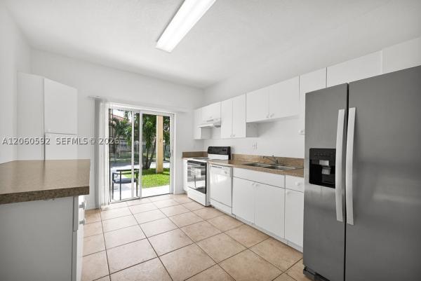 6900 NW 179th St #104-1, Hialeah, Florida 33015, image 3