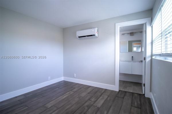 Verena Park, 1321 NE 14th St, Fort Lauderdale, Florida 33304, image 2