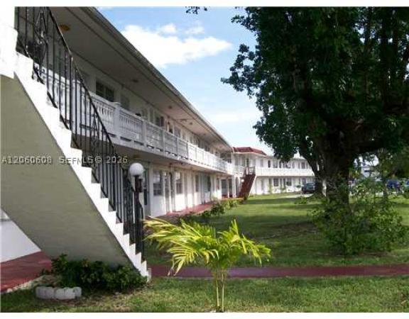 Romont South, 165 NE 203rd Ter #26, Miami Gardens, Florida 33179, image 3