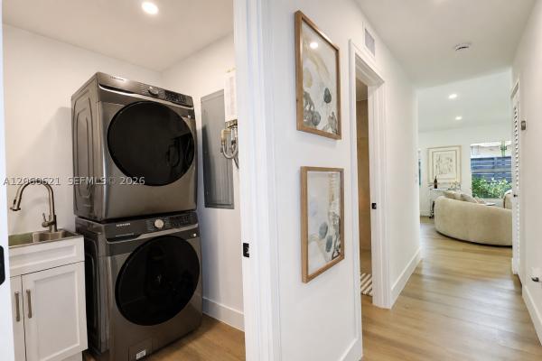 Coral Point, 2416 NE 19th Ter, Wilton Manors, Florida 33305, image 1