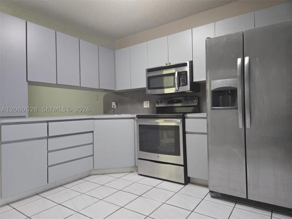 Biltmore Estates, 8810 NW 114th Ter, Hialeah Gardens, Florida 33018, image 2