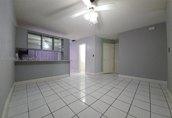 Biltmore Estates, 8810 NW 114th Ter, Hialeah Gardens, Florida 33018, image 3