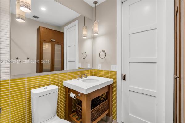 Sunrise Harbour, 6840 Sunrise Pl, Coral Gables, Florida 33133, image 1