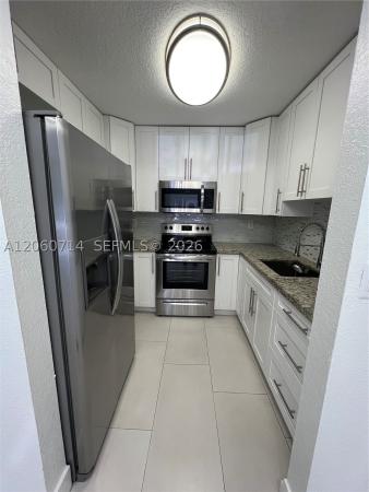 9520 SW 8th St #118, Unincorporated Dade County, Florida 33174, image 3