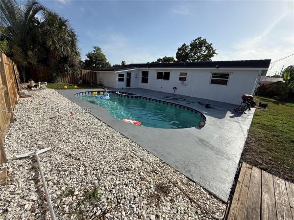 Pembroke Ranches, 7161 SW 13th St, Pembroke Pines, Florida 33023, image 2