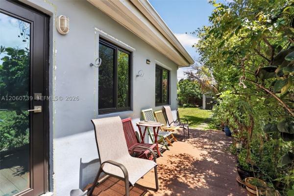 1390 Ne 129th St, North Miami, Florida 33161, image 2