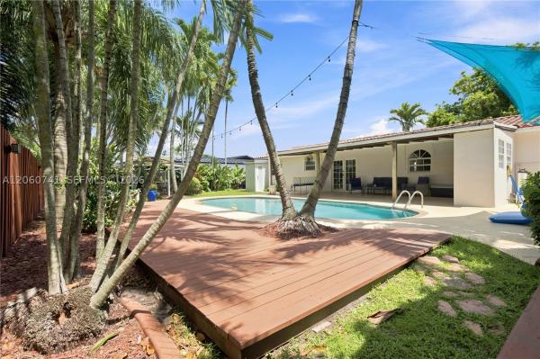 11831 SW 31st St, Unincorporated Dade County, Florida 33175, image 3