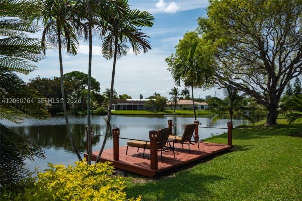 Bonaventure Lakes, 424 Sailboat Cir, Weston, Florida 33326, image 2