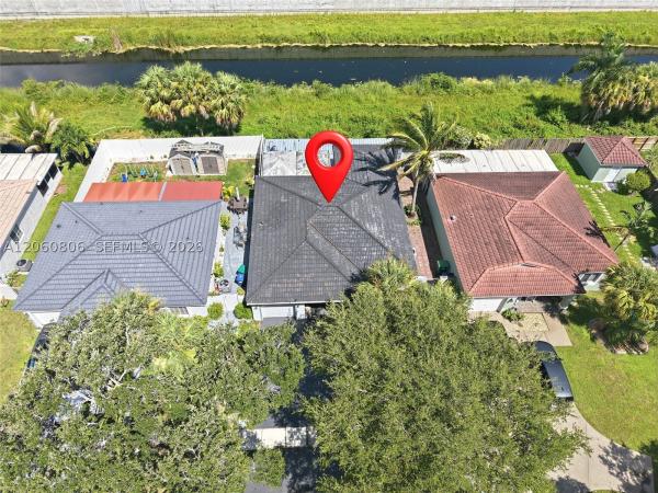 9011 NW 193rd Ter, Hialeah, Florida 33018, image 1