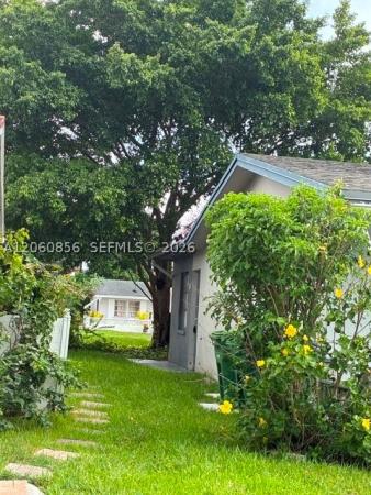 Mainlands Of Tamarac Lakes, 7311 NW 57th Dr, Tamarac, Florida 33321, image 1