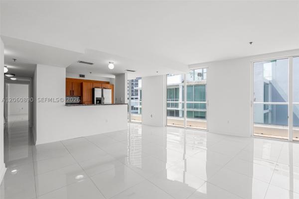 Casablanca Villas, 6362 Collins Ave #514, Miami Beach, Florida 33141, image 2