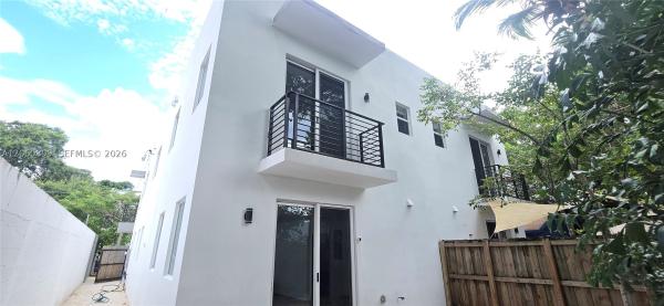Frow Homestead, 3677 Thomas Ave #3675, Miami, Florida 33133, image 1