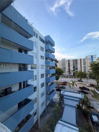 5050 Building, 5050 NW 7th St #511, Miami, Florida 33126, image 3