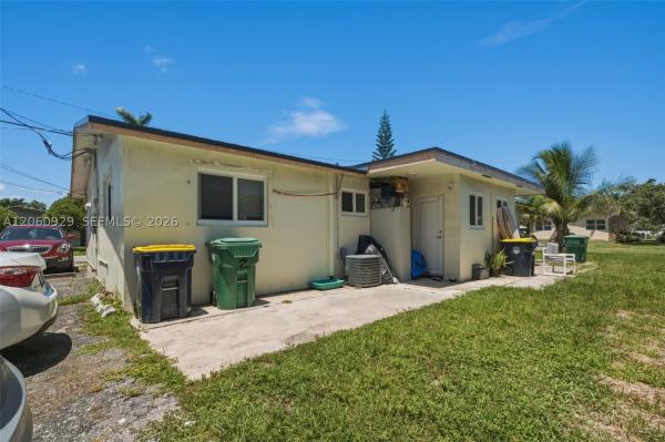 Spar-Rich, 137 NE 1st Ct #1-2, Dania Beach, Florida 33004, image 3
