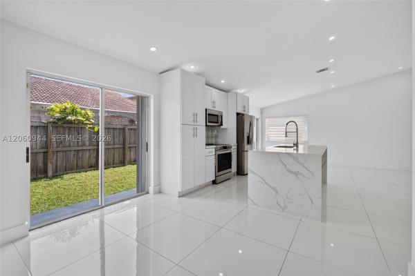 15772 SW 74th Ln, Unincorporated Dade County, Florida 33193, image 1
