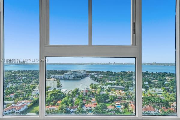 Green Diamond, 4775 Collins Ave #3007, Miami Beach, Florida 33140, image 3