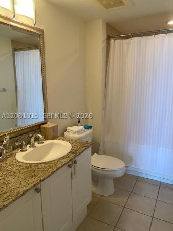 Turnberry On The Green, 19501 W Country Club Dr #2305, Aventura, Florida 33180, image 1