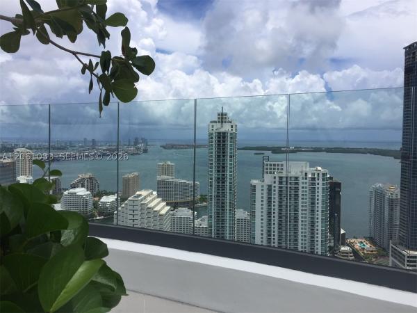 Brickell Heights East, 45 SW 9th St #1607, Miami, Florida 33130, image 3