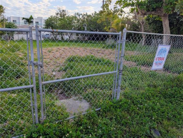 Biscayne Heights, 660 NE 86th St, Miami, Florida 33138, image 1