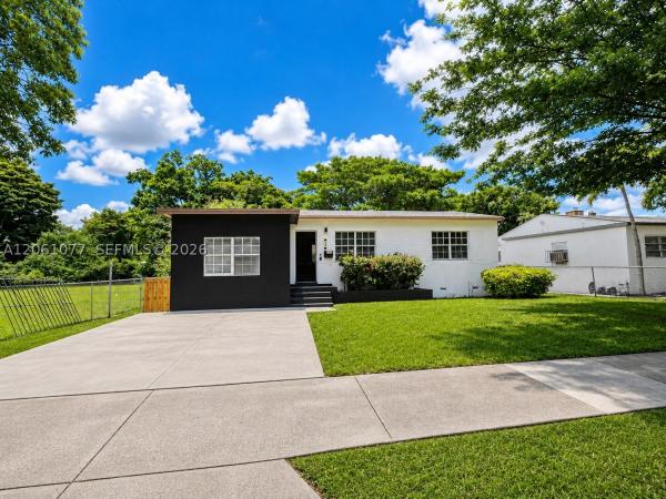 Bowling Green, 1035 NW 50th St, Miami, Florida 33127, image 3