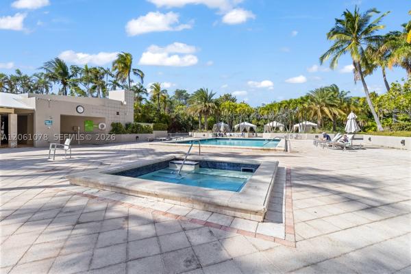 The EmeraldBay At Key Colony, 151 Crandon Blvd #127, Key Biscayne, Florida 33149, image 1