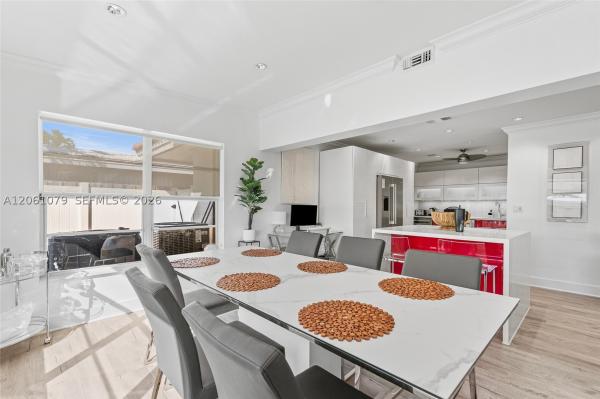 Edgewater Estates, 2207 NE 16th Ave, Wilton Manors, Florida 33305, image 2