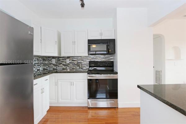 Woodcrest, 1971 SW 17th Ct #B, Miami, Florida 33145, image 2