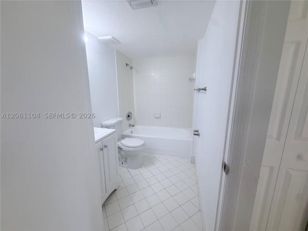 995 NE 34th Ave #101, Homestead, Florida 33033, image 1