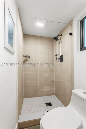 Shenandoah, 1644 SW 9th St, Miami, Florida 33135, image 3