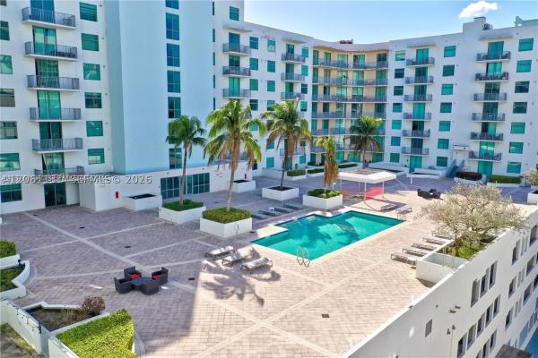 Hollywood Station, 140 S Dixie Hwy #433, Hollywood, Florida 33020, image 2