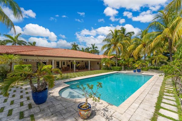 9735 SW 64th St, Unincorporated Dade County, Florida 33173, image 2