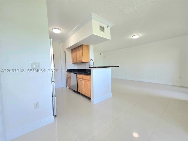 The Marquesa, 11600 SW 2nd St #18104, Pembroke Pines, Florida 33025, image 2